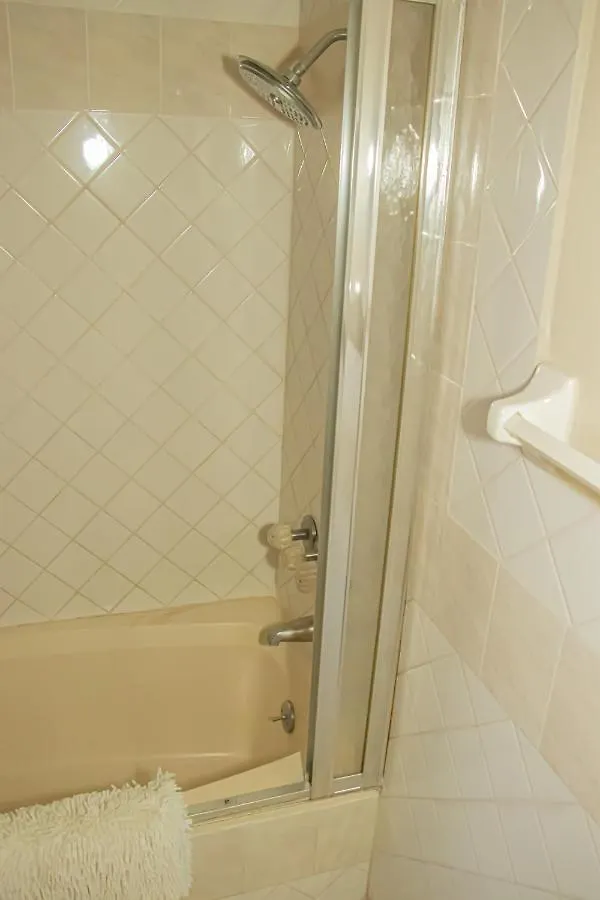 The Whyte House Villa 蒙特哥贝 0*,  牙买加